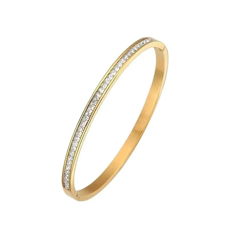 AuraBracelet™ – Titanium Gold Bracelet with Zircon