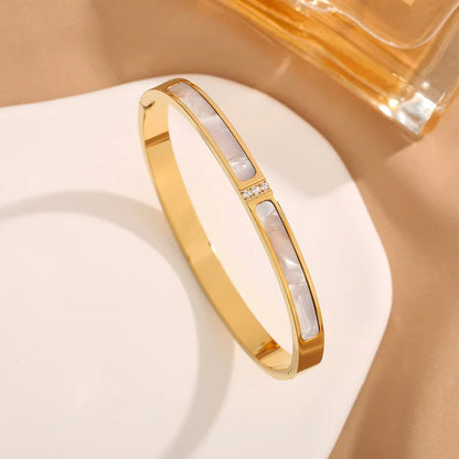 AuraBracelet™ – Titanium Gold Bracelet with Zircon