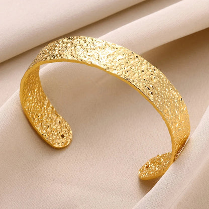 AuraBangles™ – Exquisite Gold Bump Pattern Bangles